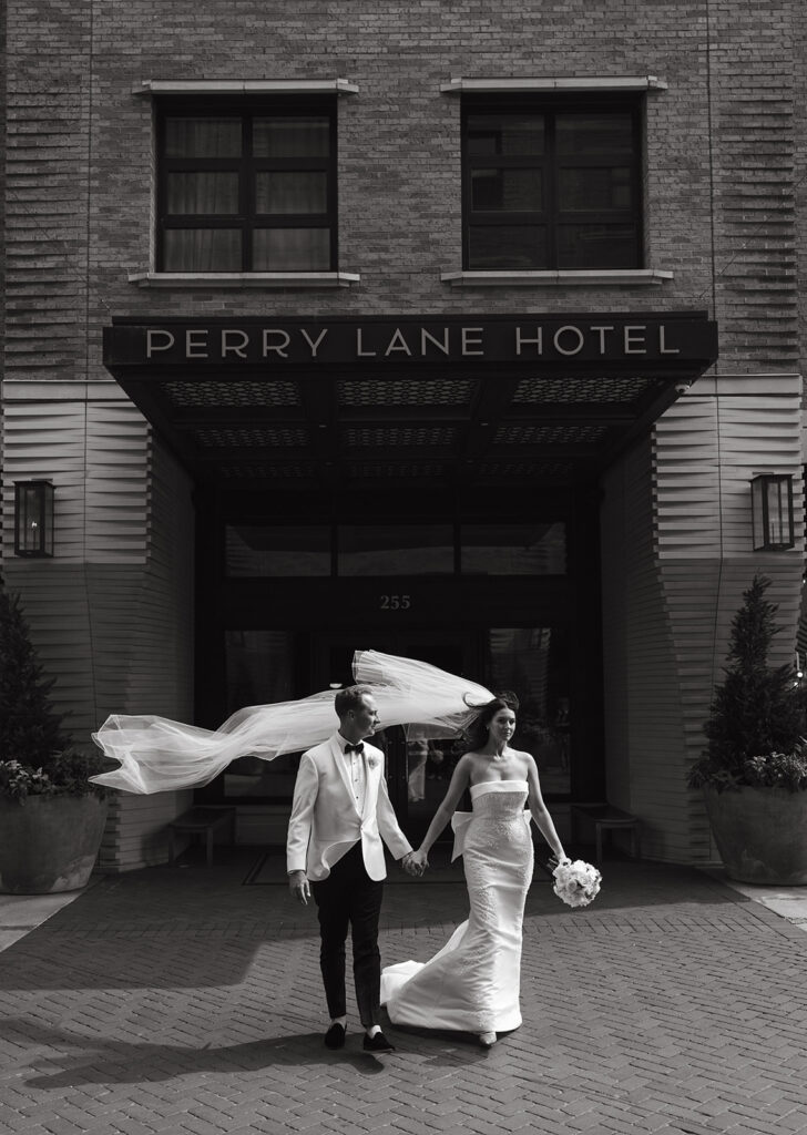 Savannah Wedding, Savannah Weddings, Perry Lane Hotel, Perry Lane, Florida Wedding Planner, Florida Wedding, Jacksonville Wedding, Jacksonville Wedding Planner, Orlando Wedding Planner, Orlando Wedding, Reception Wedding Venue